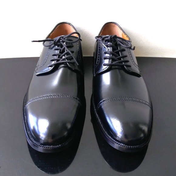 Johnston & Murphy Men\'s Bradford Cap Toe in Beautiful Black Brush-Off Leather main image 7